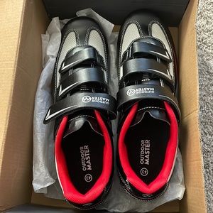 Outdoormaster cycling shoes NEW